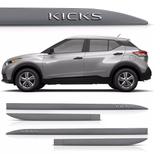 Jogo de Frisos Laterais SLIM Nissan Kicks Cinza Grafite c/ Nome Cromado Alto Relevo - Flash