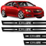 Jogo de Soleira Resinada Chevrolet Cruze 2011 a 2018 Preto com Grafia Cromada Excelente Fixação - Resitank
