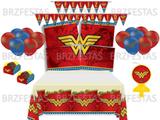 Kit Decoração de Festa Mulher Maravilha * Painel + Toalha mesa + Faixa + Balões + 40 Forminhas +Vela - Festcolor