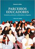 Parceiros Educadores: Estudantes, Professores, Colaboradores e Dirigentes - Puc