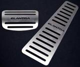 Pedaleira aço inox elantra escrita preta - Three parts