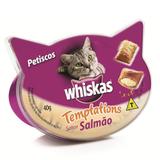 Petisco Whiskas Temptations para Gatos Adultos e Filhotes Sabor Salmão 40g - Pedigree