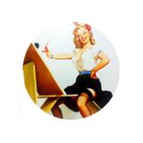 Placa Pin Up Girl Artista Plástica Redonda - All classics