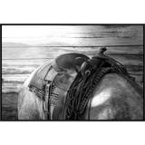 Quadro Canvas com Moldura Preta Cavalo Encilhado em Preto e Branco 120x80cm - Decore pronto