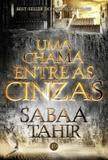 Uma chama entre as cinzas