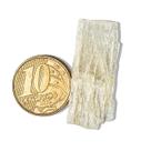 01 Petalita Pedra Bruto Natural 1 a 10g 3 a 6cm Classe B 01 Petalita Pedra Bruto Natural 1 a 10g 3 a 6cm Classe B