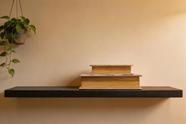 01 prateleira 70cm verniz preto suporte invisível suspenso embutido em madeira maciça sala quarto banheiro livros
