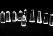 03 Mini Pontinha de Quartzo Cristal Furado para Pingente de Colar - Furo Vazado Lateral (25 a 35mm) - Atacado