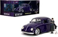 1/24 vw fusca wandinha com boneco