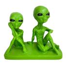 1 Escultura em Resina Mini Alienígena E.T Extraterrestres Duplo