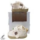 1 par bege tenis de bebê masculino com crepe