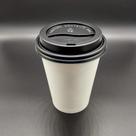 100 Copos de Papel Biodegradável para Café com Tampa - bebida quente e fria 100 Copos de Papel Biodegradável para Café com Tampa - bebida quente e fria