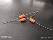 100x Capacitor Eletrolitico 2,2uf/100v Axial 85 6,3x11mm
