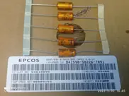 10x Capacitor Eletrolítico 22uf/63v Axial 125 8,5x15,5mm 10x Capacitor Eletrolítico 22uf/63v Axial 125 8,5x15,5mm