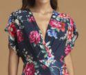 121423h219g vestido bluse estampado com passante de metal