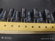 1x Capacitor Eletrolítico 100uf/160v 105 16x26mm Luxon