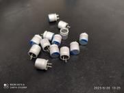 1x Capacitor Eletrolitico 270uf/16v 105 8x9mm Solido