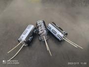1x Capacitor Eletrolitico 4700uf/25v 85 13x30mm Epcos