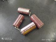 1x Capacitor Eletrolítico 82uf/450v 105 18x36mm Hermei
