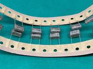 1x Capacitor Poliester 3,3nf/250v = 3k3/250v Y2 Supressor