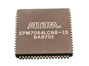1x Circuito Integrado Epm7064lc68-15 Plcc Altera