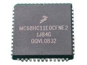 1x Circuito Integrado Mc68hc11e0cfne2 Plcc Freescale