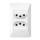 2 Tomadas 2P+T 10A~250V Distanciadas Sistema Externo Fame 1047 Branco 2 Tomadas 2P+T 10A~250V Distanciadas Sistema Externo Fame 1047 Branco