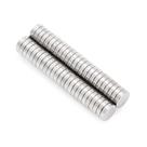200pcs. Imã Super Forte 4x1 Redondo Pequeno 4mm X 1mm N35