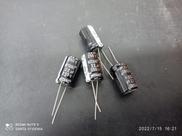 20x Capacitor Eletrolítico 22uf/250v 105 13x21mm Hitano