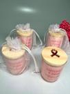 3 Un Lembrancinha Outubro Rosa Vela Aromática 60g com Pingente
