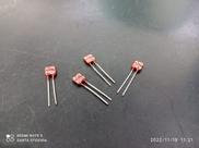 3x Capacitor Mica Prata 4,7pf/100v Tolerancia 0,5pf Cm00