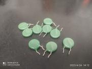 3x Varistor 14d751k = S14k460v 14mm 460v Pre