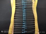 40x Resistor 33k 1/4w 1% 40x Resistor 33k 1/4w 1%