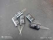 5x Capacitor Eletrolítico 100uf/160v 105 12,5x25mm
