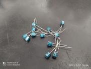 5x Capacitor Eletrolitico 22uf/16v 105 5x6mm