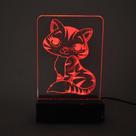 Abajur e Luminária Gato Gatinho de Acrílico com LED Vermelho Abajur e Luminária Gato Gatinho de Acrílico com LED Vermelho