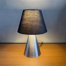 Abajur luminaria de Mesa Escovado Cone de aluminio bivolt Com Cupula Algodão Preta