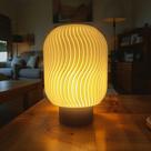 Abajur Luminária Luma Design Ondulado Luz Quente e Aconchegante Decoração Moderna