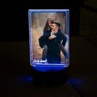 Acrílico Store - Luminária com Porta Retratos - Vermelha - LED - Acrílico - Moderno - Quarto