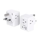 Adaptador de viagem One Beat Type G com 3 tomadas e 3 portas USB