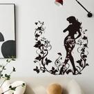 Adesivo de parede Silhouette Girl com flores e borboletas 30x60cm