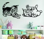 Adesivo Decorativo de Parede Dois Gatinhos Brincando