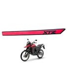 Adesivo Emblema Carenagem Aba Tanque Esquerdo Xtz Lander 2025 Vermelho Metálico