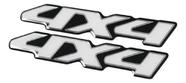 Adesivo Emblema Tracker 4x4 Resinado Trk02