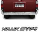 Adesivo Traseiro Hilux Sw4 2002 Emblema Prata Resinado