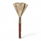 Adjá de Latão Dourado com Cabo de Madeira Três Bocas 29 cm Adjá de Latão Dourado com Cabo de Madeira Três Bocas 29 cm