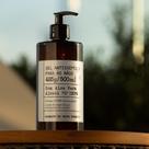 Álcool em Gel Antisséptico Perfumado 500ml c/ Válvula Simples Realgems