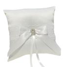 Almofada de aliança de casamento artesanal de renda branca com laço 18x18cm