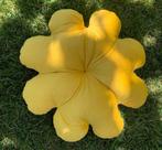 Almofada de flor - cor amarela