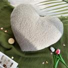 Almofada EastTree Heart Light Grey Teddy Sherpa - 25x33cm